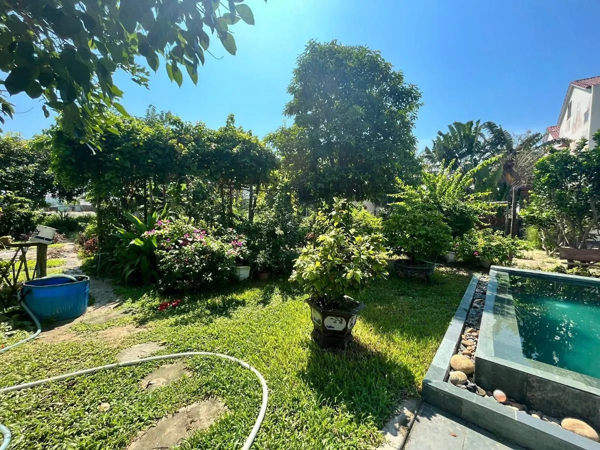 Tra Que Flower Homestay Hoi An Vietnam